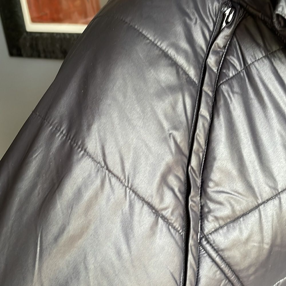 Z Calvin Klein Sport convertible to vest (zip off sleeves) puffer zip jacket - Picture 6 of 8